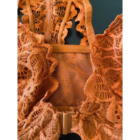 Pink Victoria's Secret Ornge Lace Front Hook Bra Size 32C - Picture 3 of 8